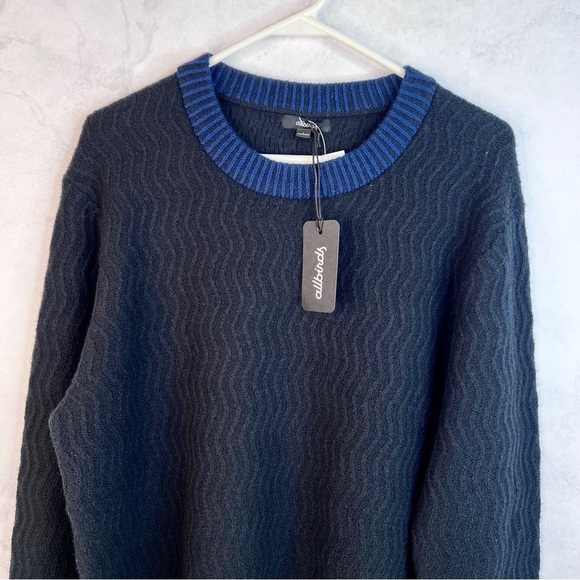 [Allbirds] - Picture 2 of 3